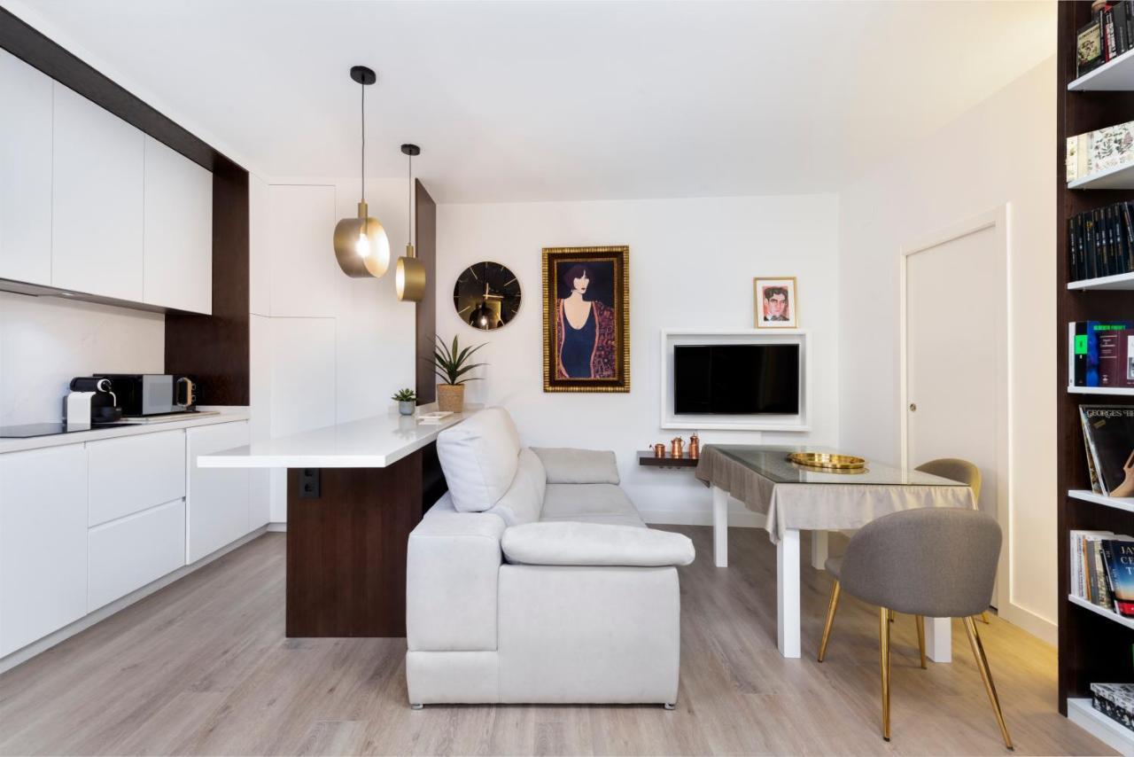 Unika Homes Faustino & Terrace Севилья Экстерьер фото
